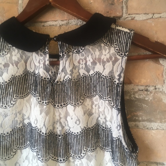 B&W Collard Sleeveless Top by New Look - Picture 4 of 6